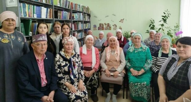 Авылдашлар белән тарих җыясы иде