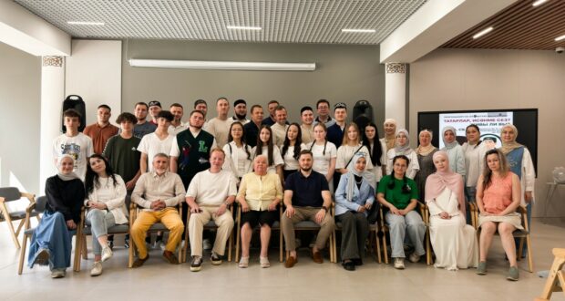 В Челябинске прошли дискуссии на тему настоящего и будущего татар Челябинской Области