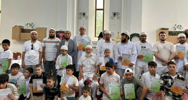 В Ивановской Соборной мечети  прошёл второй городской конкурс чтецов Корана