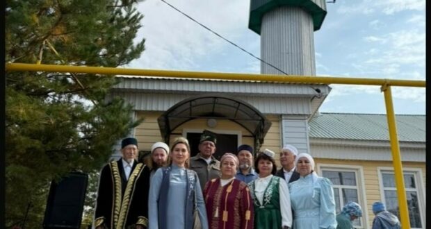 Тарихын онытмаган, саклаган халыкның гына киләчәге бар!