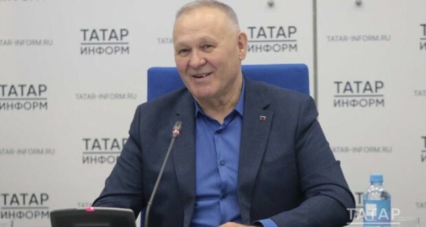 Тинчурин театры директоры Камал театры бинасында беренче спектакль куелу көнен әйтте