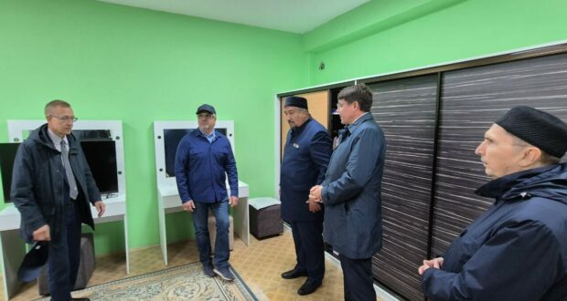 Василь Шайхразиев в Ульяновской области посетил Исламский культурно-образовательный центр
