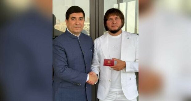 Мисырның Гарәп Җөмһүриятенең башкаласы Каһирә шәһәрендә гарәп илләре татарлары альянсының киңәйтелгән утырышы узды