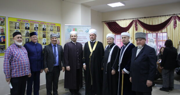 В Параньге состоялась конференция, посвященная подвигу группы Гайнана Курмаша