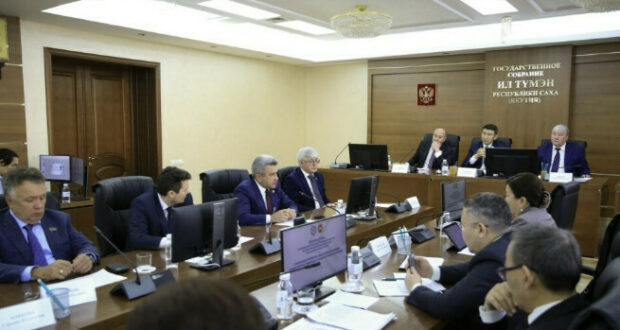 Опыт Якутии по сохранению родных языков и культуры используют в Татарстане