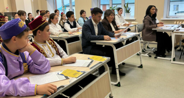 Аксубаевцы поддержали всемирную образовательную акцию “Татарча диктант”