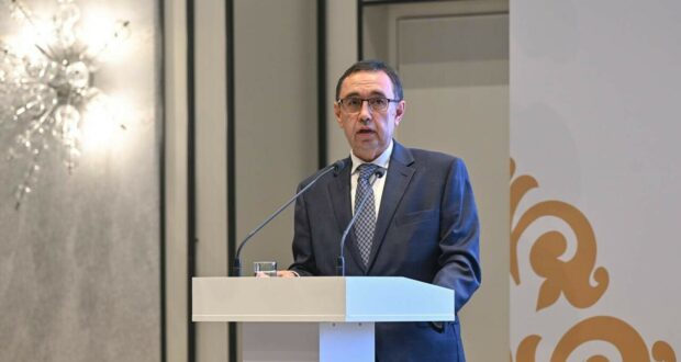 Тимур Каримов: “В Кыргызстане успешно работают школы для детей разных национальностей”