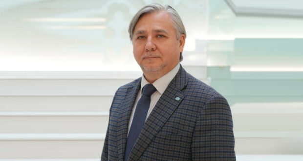 ЛАТЫПОВ ФАРХАД ФЛОРИТОВИЧ — заместитель руководителя Исполнительного комитета Всемирного конгресса татар — руководитель Аппарата